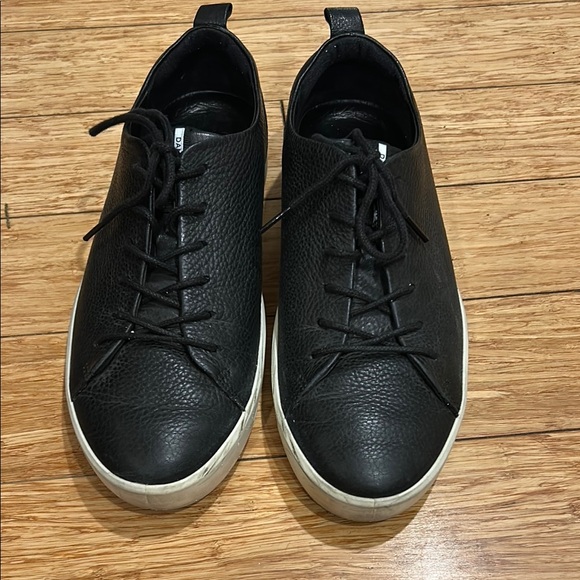 Ecco Black Pebbled Leather Danish Design Men's Sneakers 8.5 - Picture 1 of 7